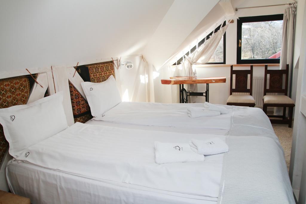 Hotel Conacul Bratescu Bran  Zimmer foto