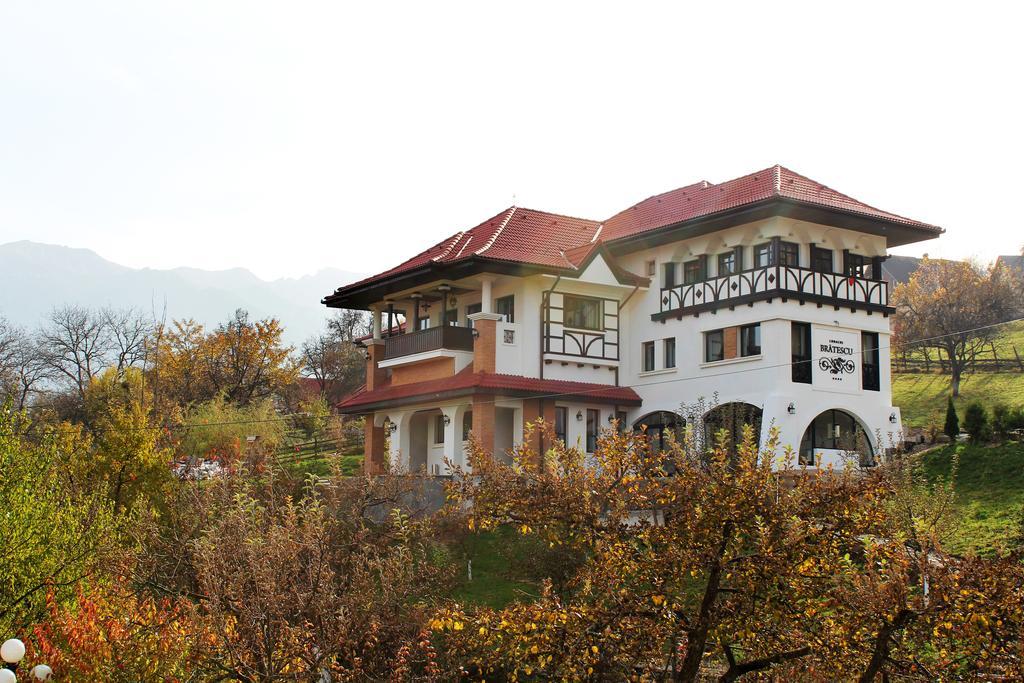 Hotel Conacul Bratescu Bran  Exterior foto